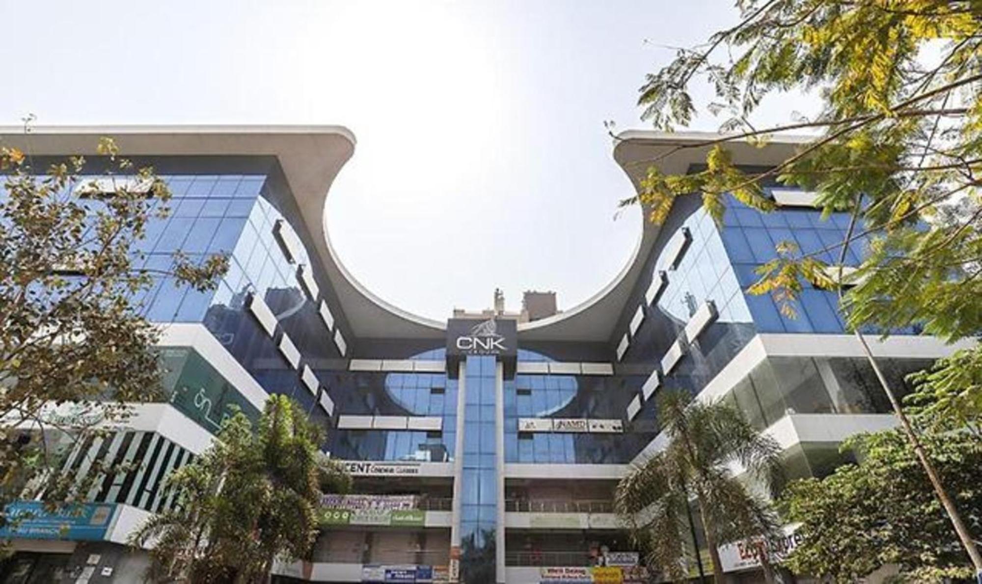 Hotel O Marigold Surat Dış mekan fotoğraf